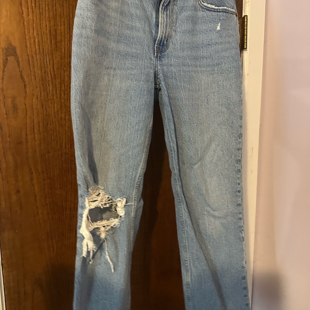 Abercrombie & Fitch The 90s Straight Ultra High Rise Short